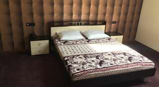 Гостиница Белладжио Ярославль Стандартный двухместный номер с 1 кроватью или 2 отдельными кроватями-1